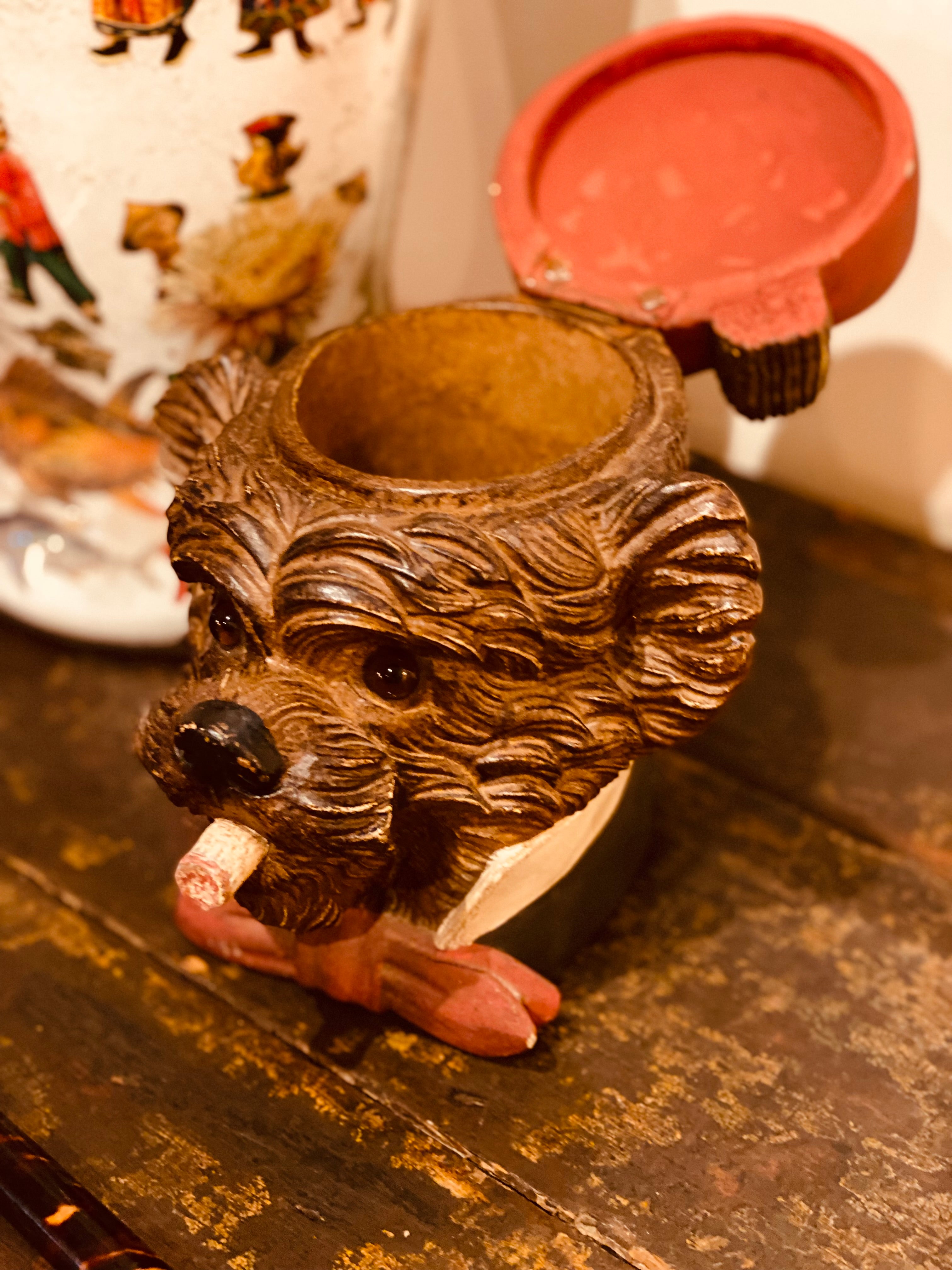 Vintage Tobacco Pot Bear